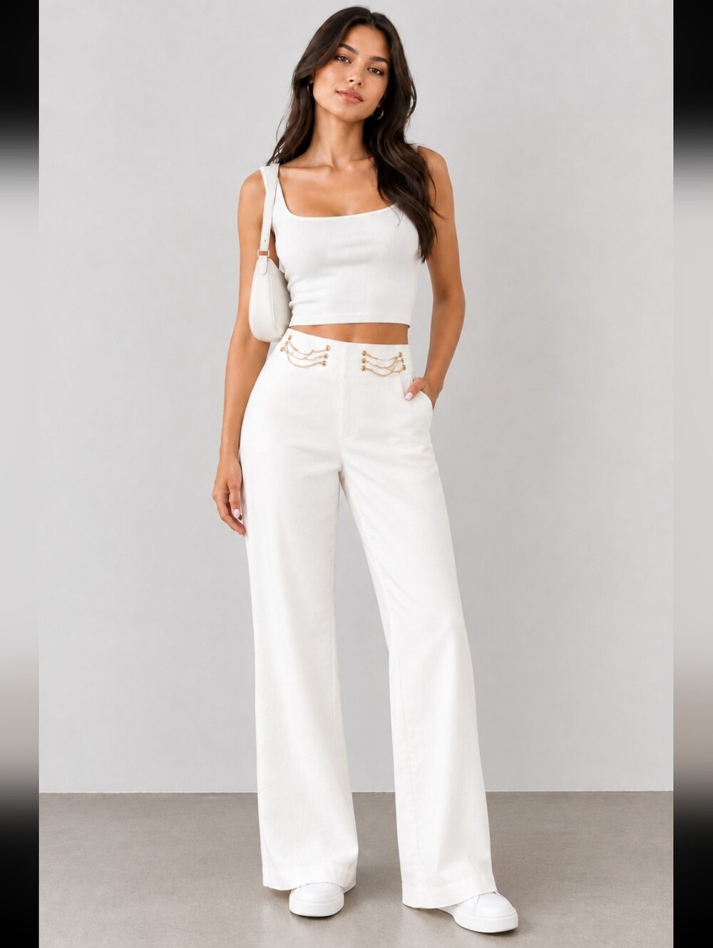 Bebe White Pants with Gold Chain Detail Size Small